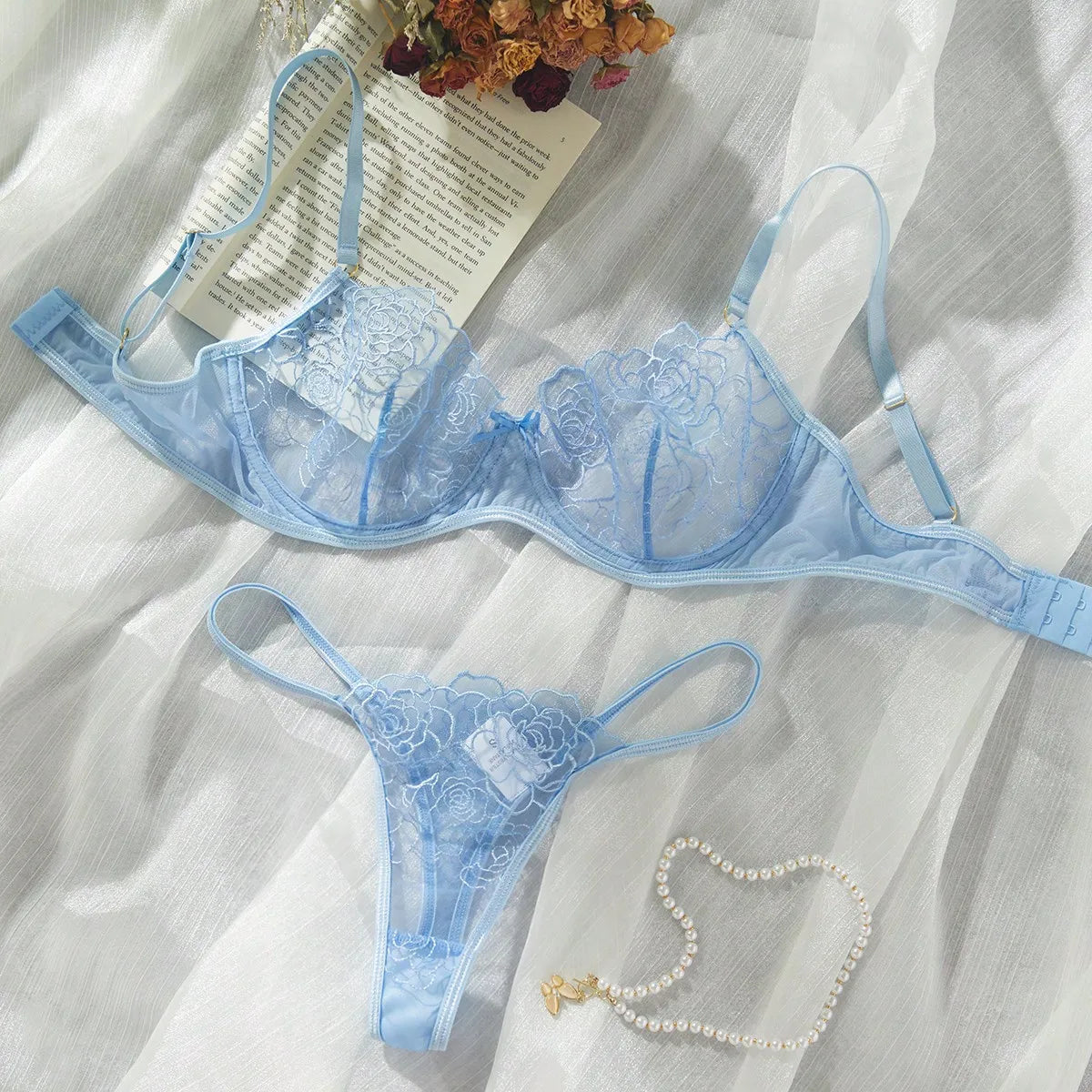 Original - Aqua - Ensemble en dentelle bleu ciel